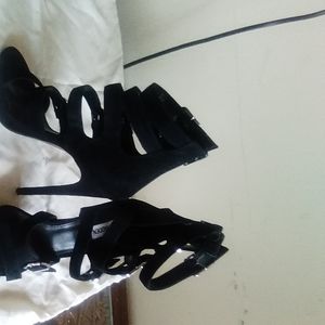 New Steve Madden 5"